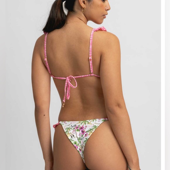 BLACKBOUGH COCO FRIO TESSA RUFFLED TRIANGLE BIKINI - Picture 2 of 8